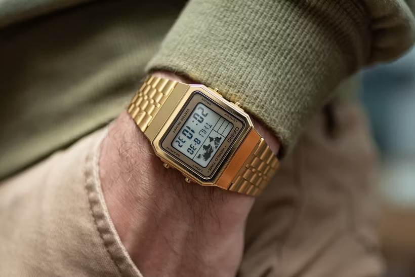Casio A500WGA-9DF retro dijital saat, 5 alarm ve dünya saati özellikli