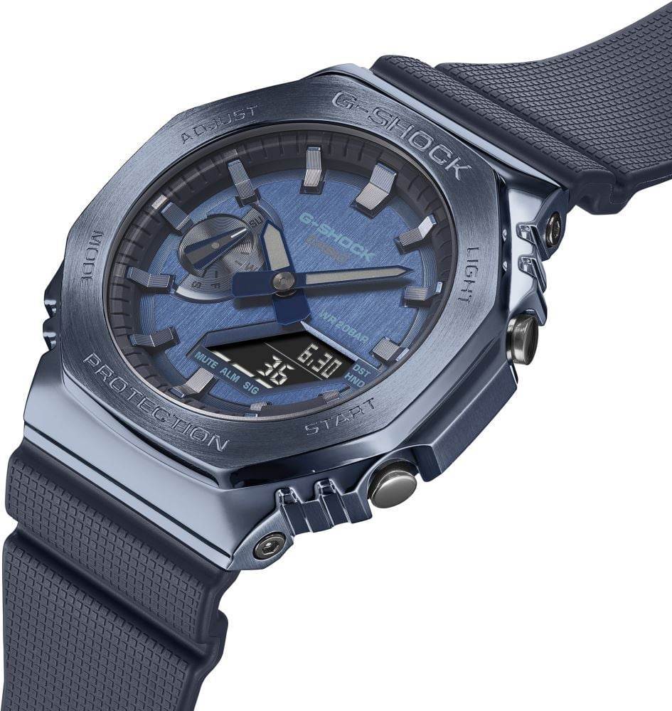 Casio GM-2100N-2ADR 200 metre su geçirmez kol saati