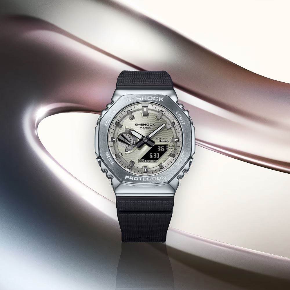 Casio GBM-2100A-8BDR güneş enerjili Bluetooth saat