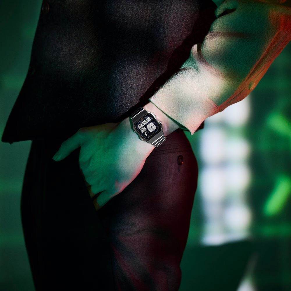 Casio A130WE-1ADF unisex dijital saat LED ışıklı